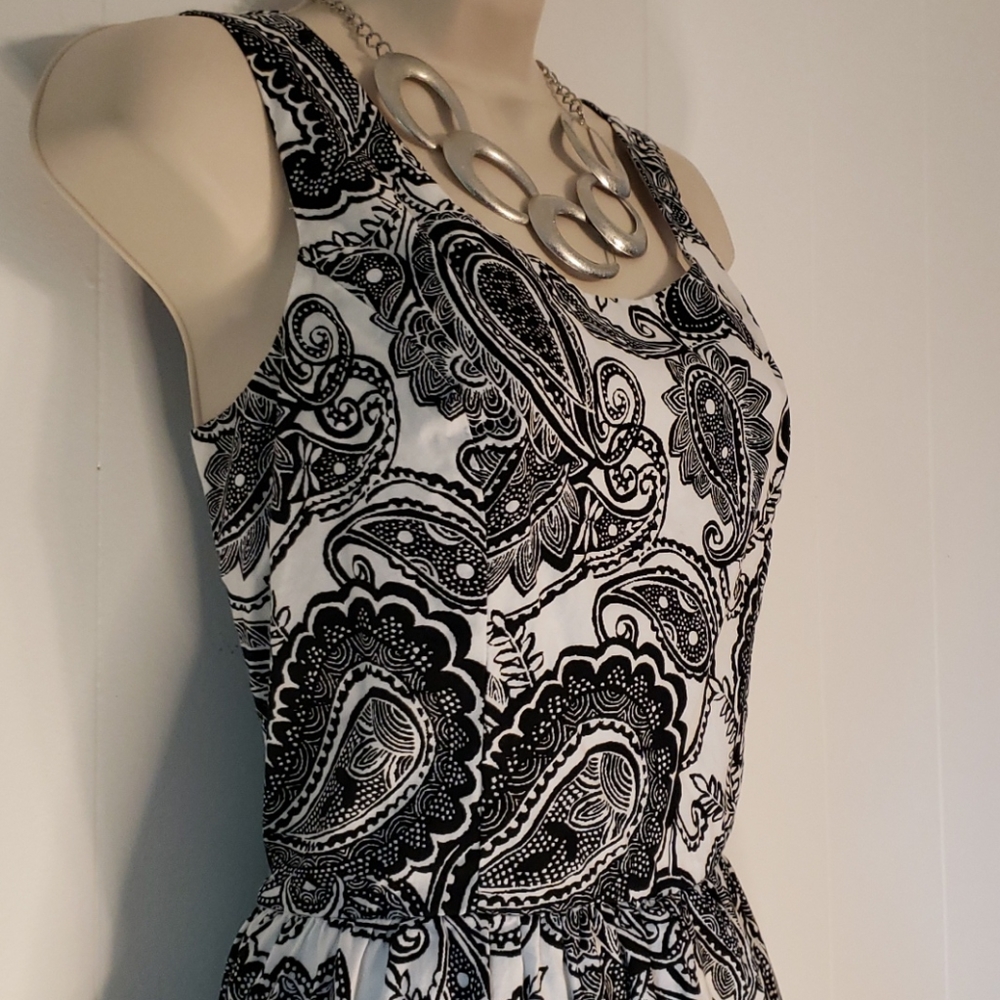 Maurices Womens Paisley Sleeveless Summer Cotton Dress Size 11/12 Keyhole Back